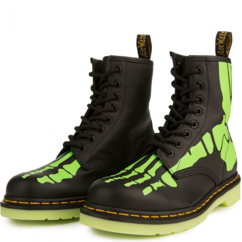 ISO Dr. Martens SKELLY BLACK GLOW BOOTS